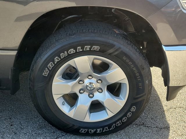 Used 2019 RAM 1500 Big Horn AWD/4WD image 9