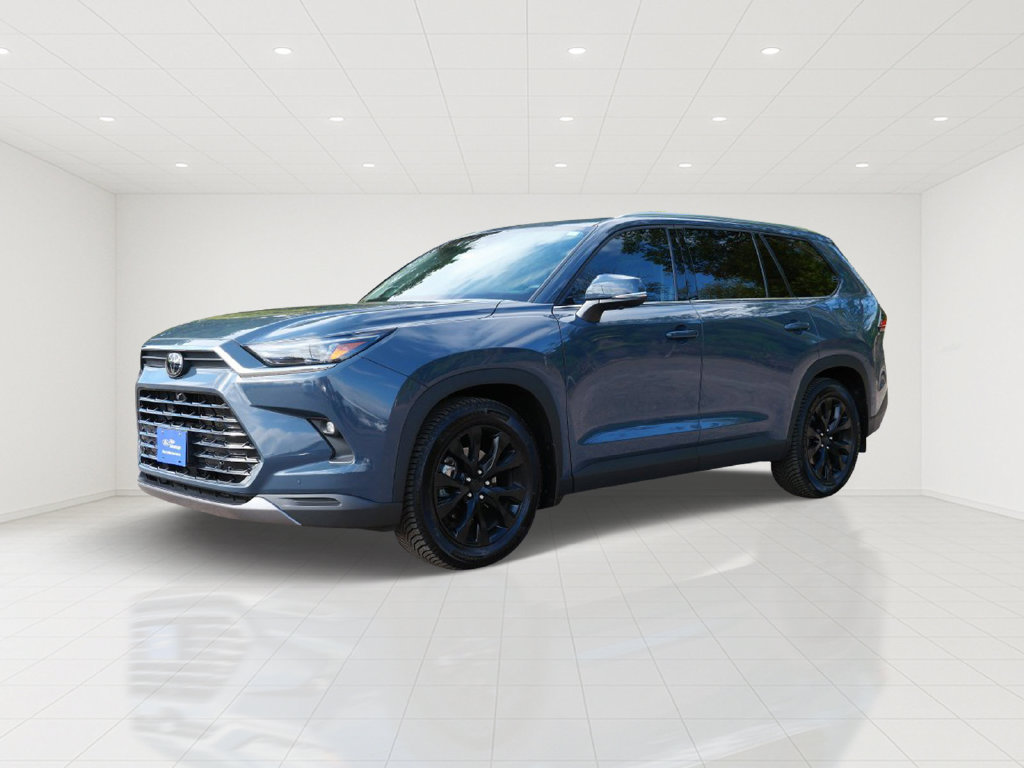 Used 2024 Toyota Grand Highlander AWD Hybrid image 2