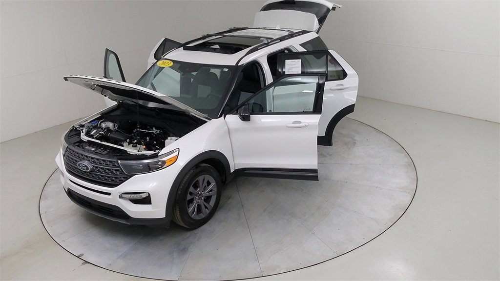 Certified 2023 Ford Explorer XLT w/ Equipment Group 202A image 60