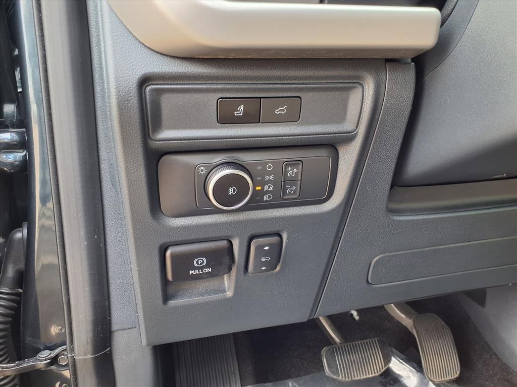 Certified 2022 Ford Expedition XLT image 24