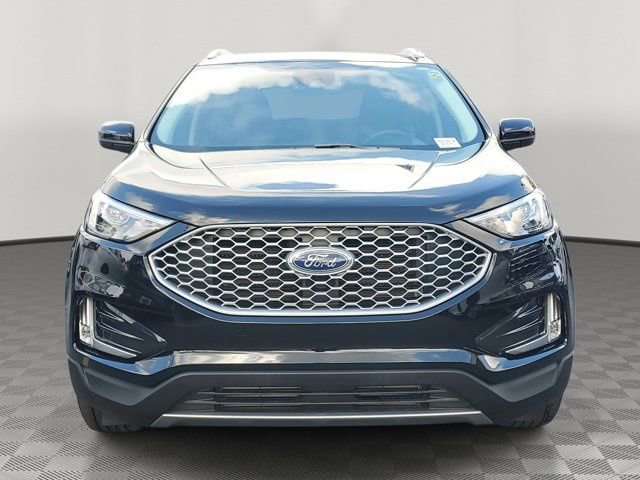 Certified 2023 Ford Edge SEL w/ Convenience Package AWD/4WD image 2
