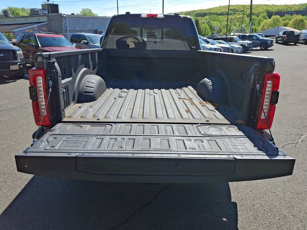 Certified 2024 Ford F250 Lariat w/ Lariat Ultimate Package AWD/4WD image 30
