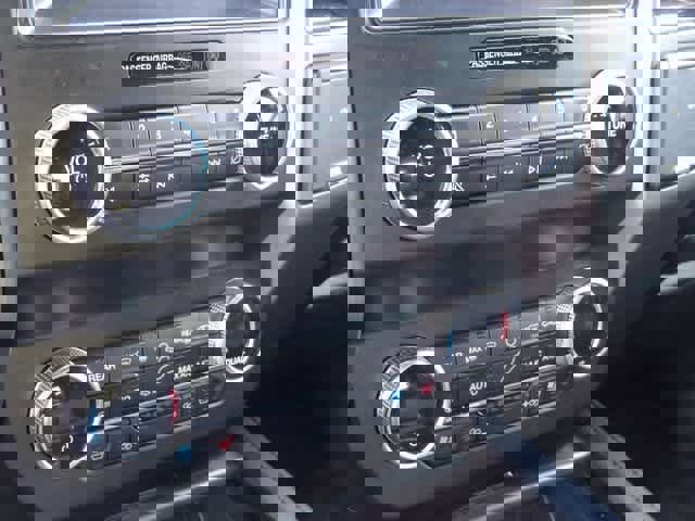 Certified 2021 Ford Expedition Max XLT image 12