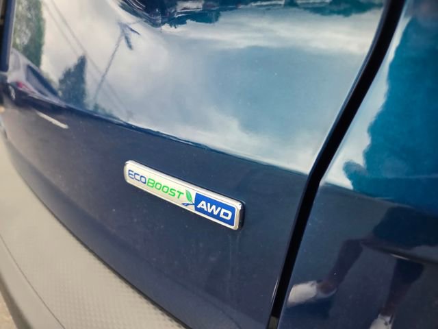 Certified 2020 Ford Escape Titanium AWD/4WD image 41