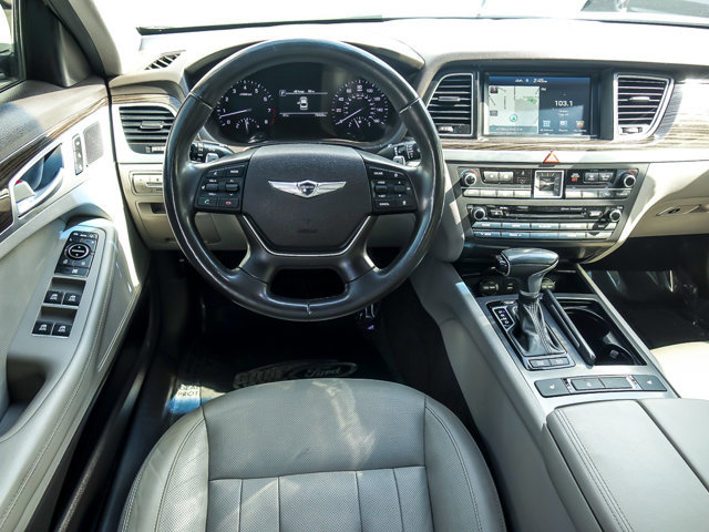 Used 2018 Genesis G80 3.8 AWD/4WD image 13