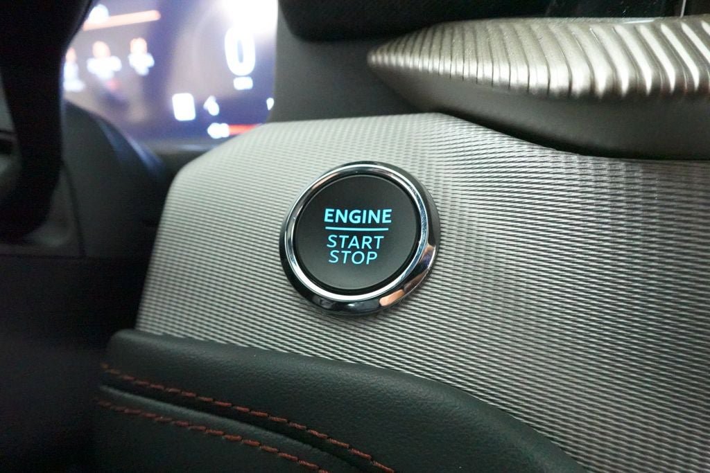 Certified 2025 Ford Explorer Active AWD/4WD image 23