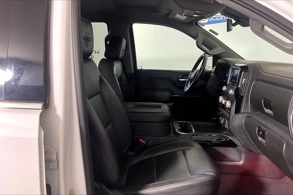 Used 2019 GMC Sierra 1500 SLT w/ SLT Premium Plus Package AWD/4WD image 6