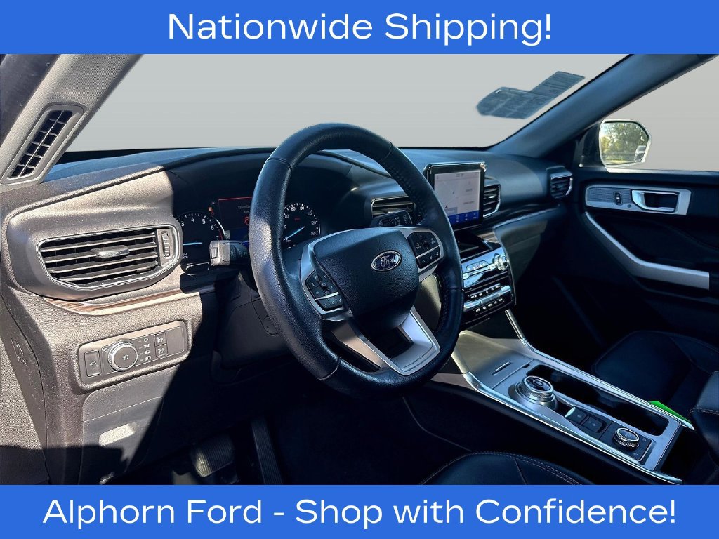 Certified 2022 Ford Explorer Limited w/ Class IV Trailer Tow Package AWD/4WD image 18