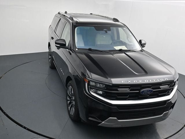Certified 2025 Ford Expedition Platinum w/ Driver's Package AWD/4WD image 20