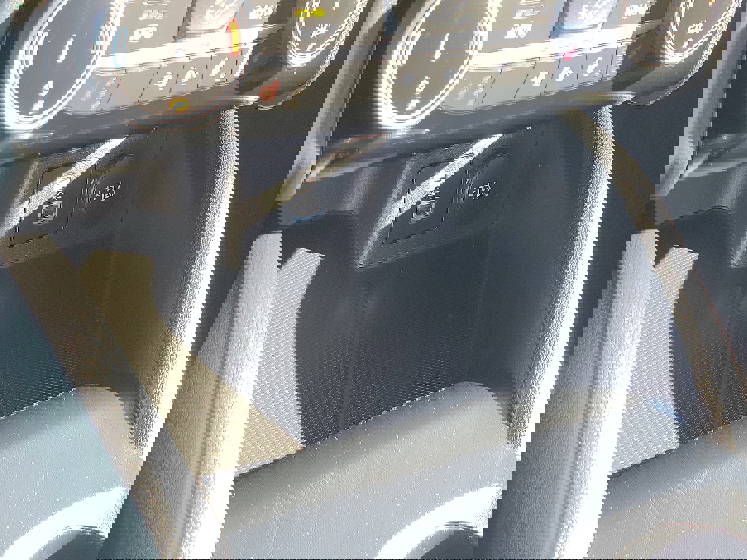 Certified 2022 Ford Escape SE w/ Convenience Package image 32