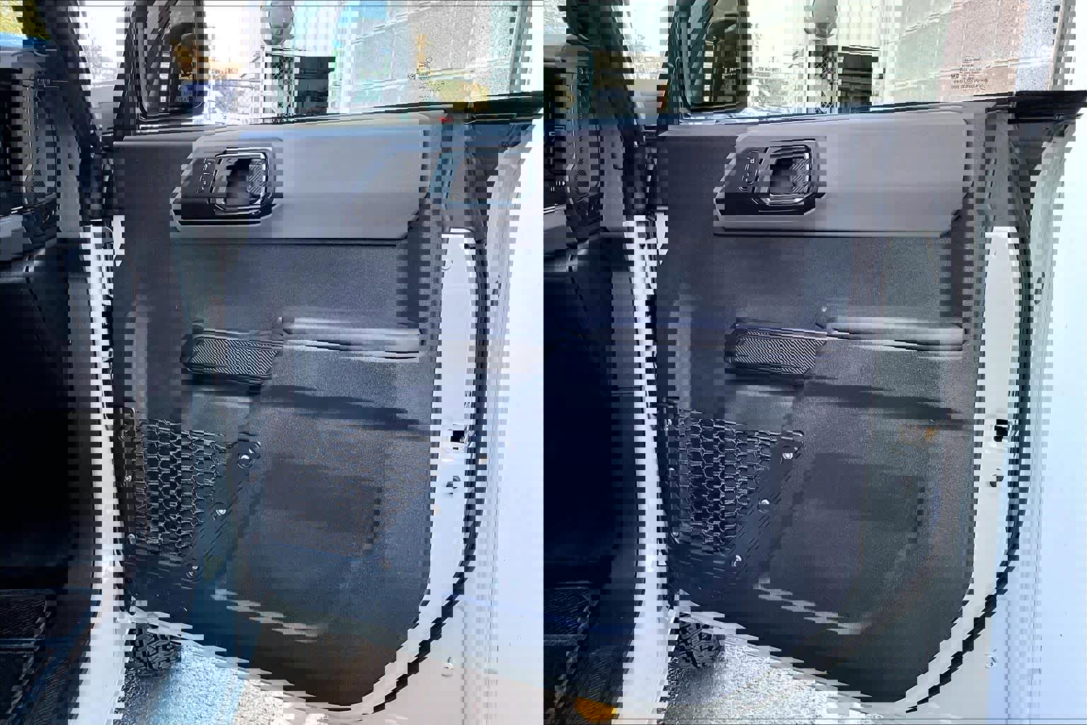 Certified 2024 Ford Bronco Big Bend image 23