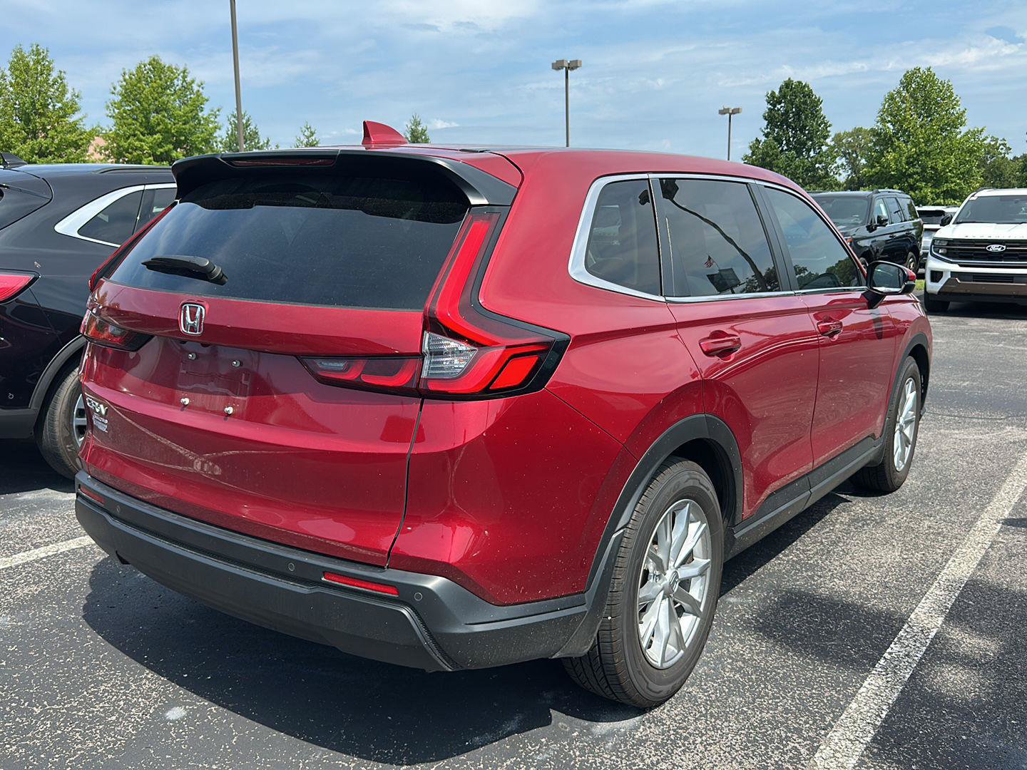 Used 2024 Honda CR-V EX-L image 2