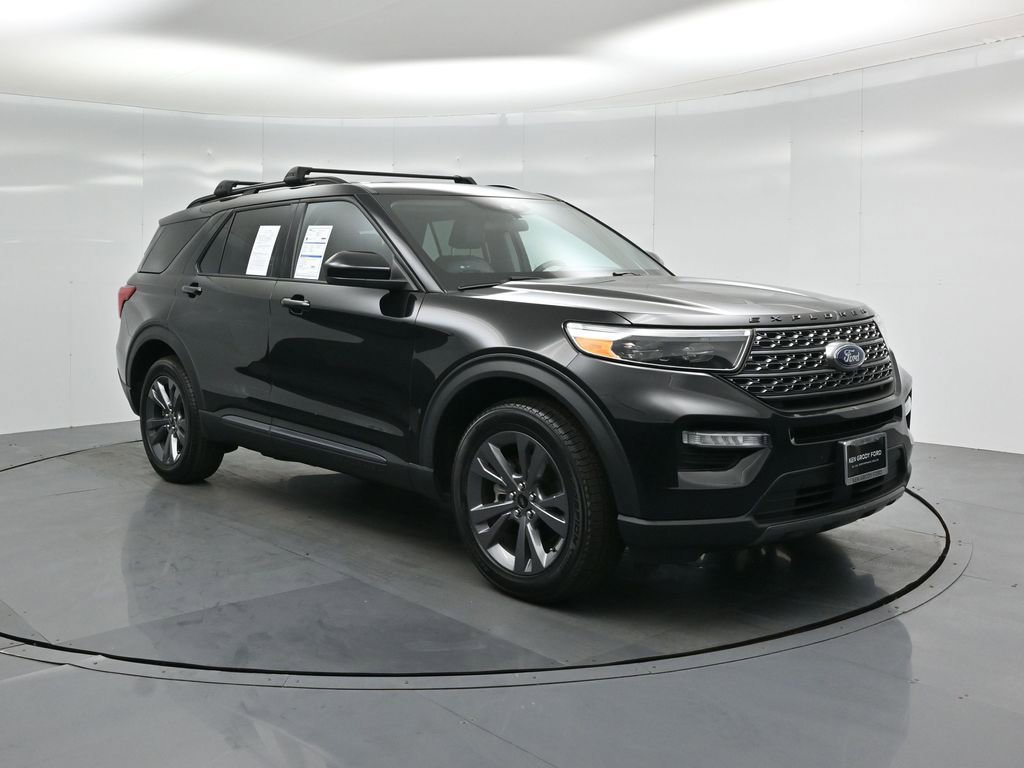 Certified 2023 Ford Explorer XLT w/ Equipment Group 202A image 62