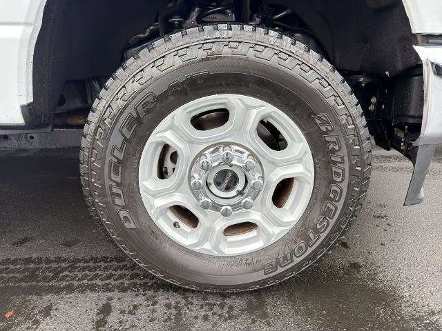 Certified 2025 Ford F250 XLT w/ FX4 Off-Road Package image 5