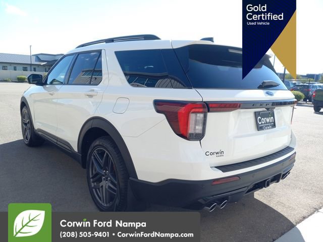 Certified 2025 Ford Explorer ST AWD/4WD image 3