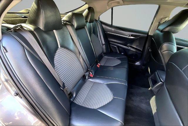 Used 2019 Toyota Camry SE FWD image 27