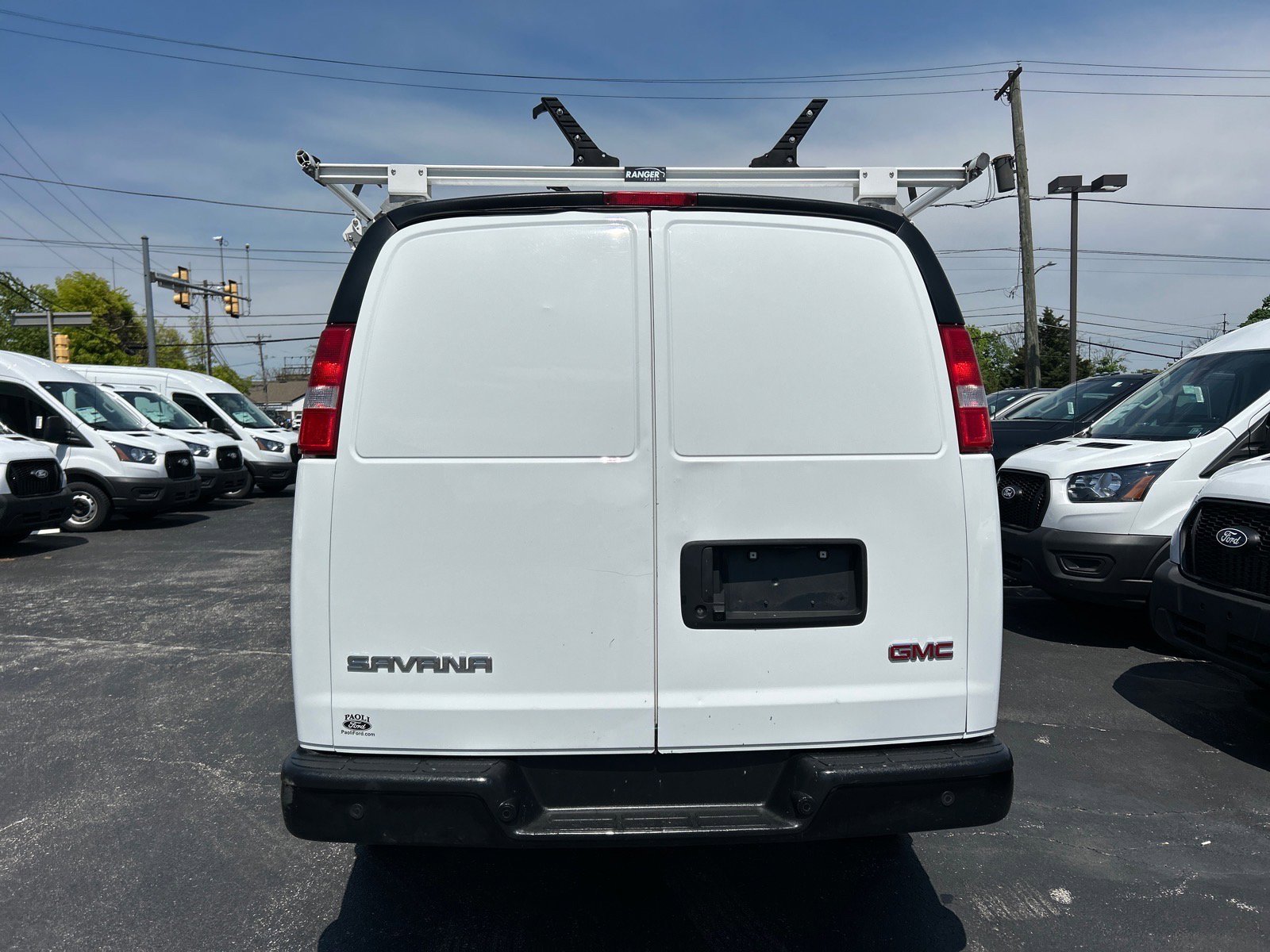 Used 2023 GMC Savana 2500 w/ Driver Convenience Package RWD image 9