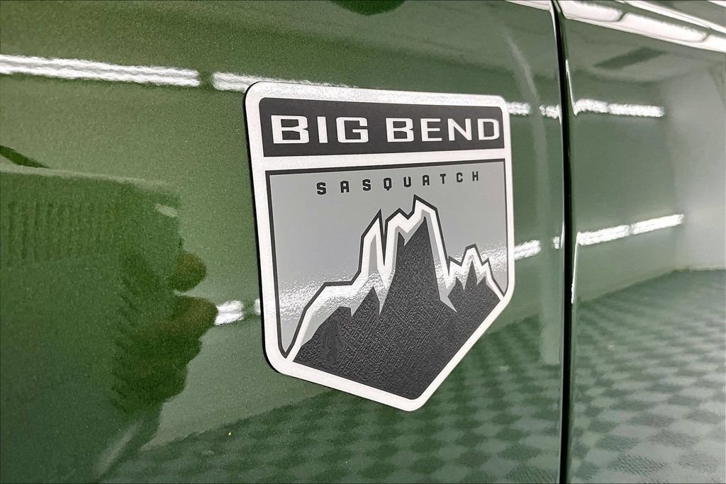 Certified 2024 Ford Bronco Big Bend w/ Sasquatch Package AWD/4WD image 8