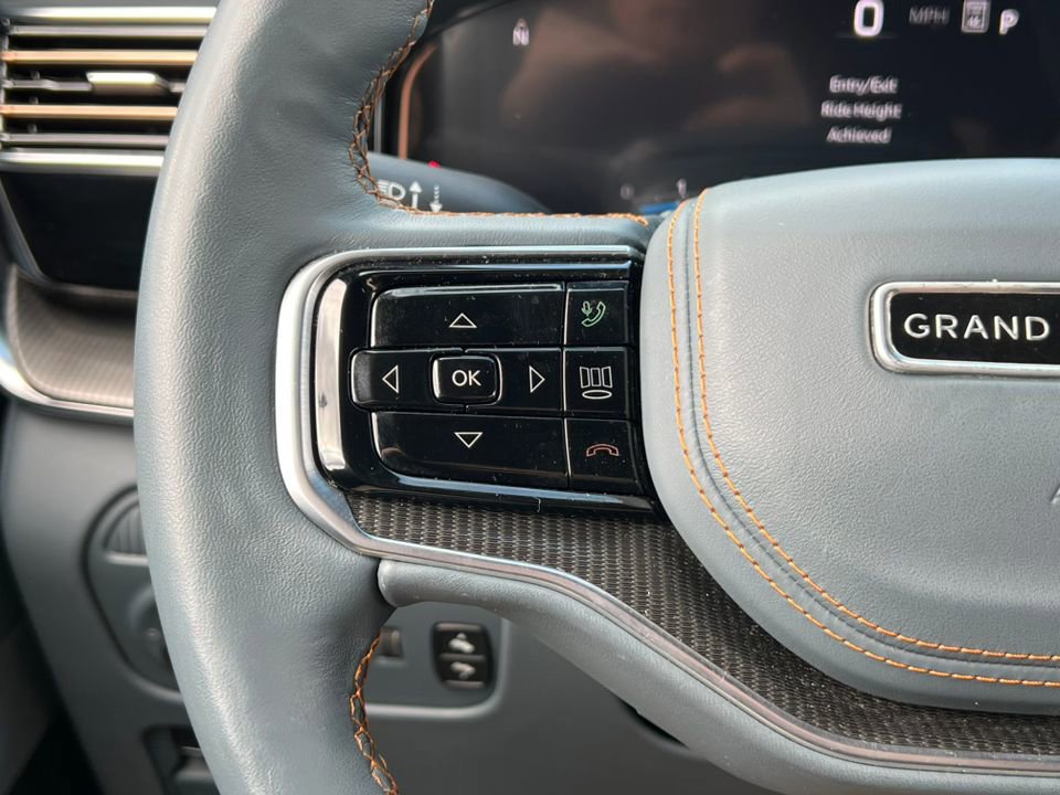 Used 2023 Jeep Grand Wagoneer Series III w/ Rear Seat Video Group 1 image 26