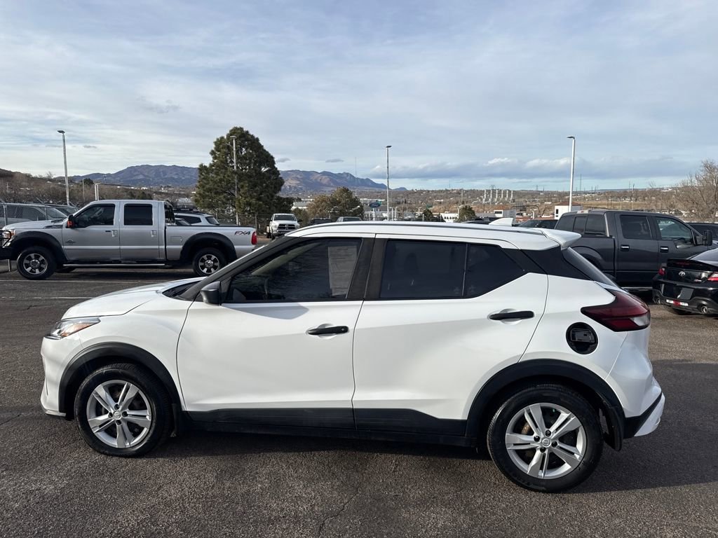 Used 2022 Nissan Kicks S w/ Interior Electronics Package image 2