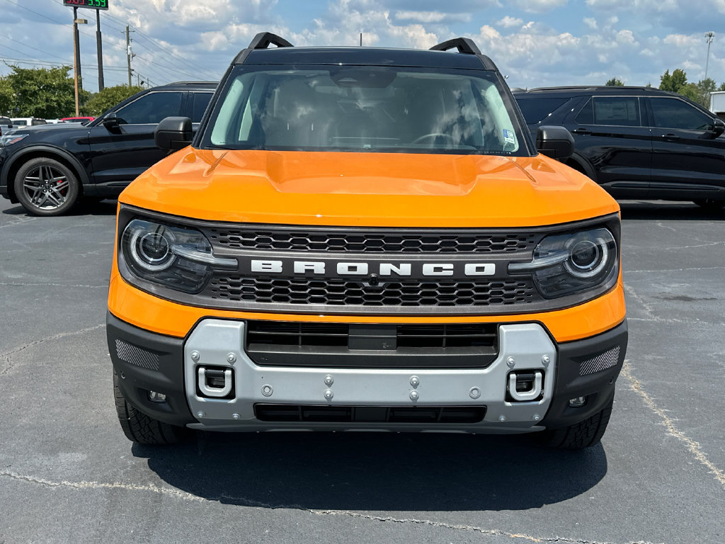 Certified 2026 Ford Bronco Sport Badlands AWD/4WD image 2