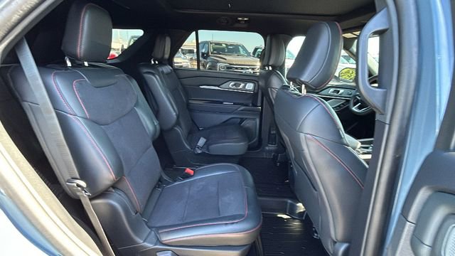 Certified 2025 Ford Explorer ST w/ Sun And Sound Package AWD/4WD image 13