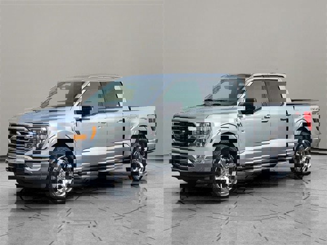 Certified 2022 Ford F150 XLT w/ Equipment Group 302A High image 8