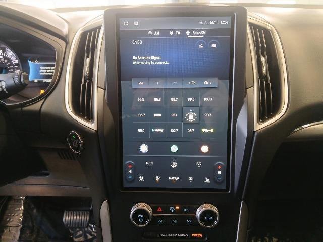 Certified 2022 Ford Edge SEL w/ Convenience Package image 15