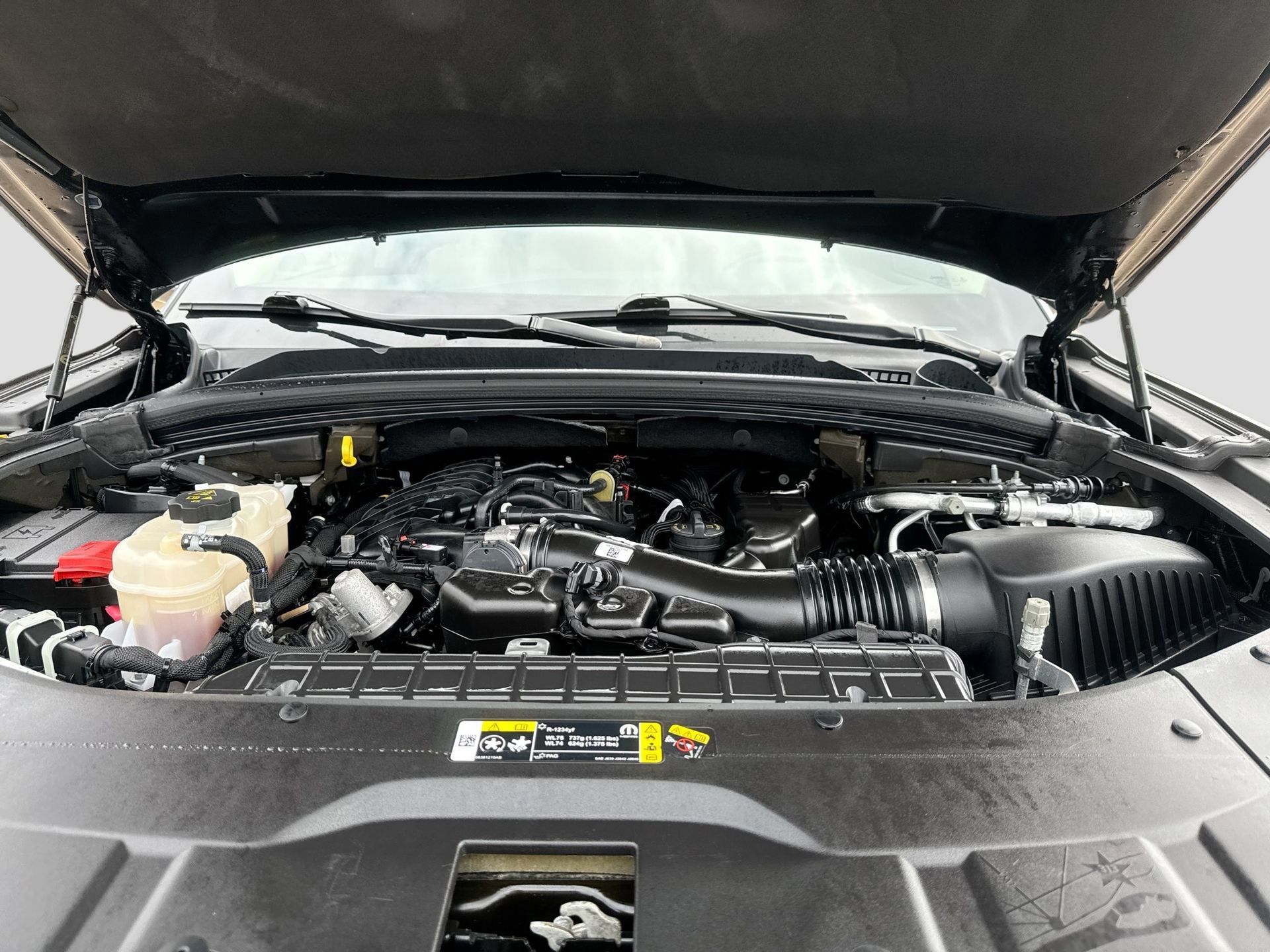 Used 2022 Jeep Grand Cherokee Limited image 29