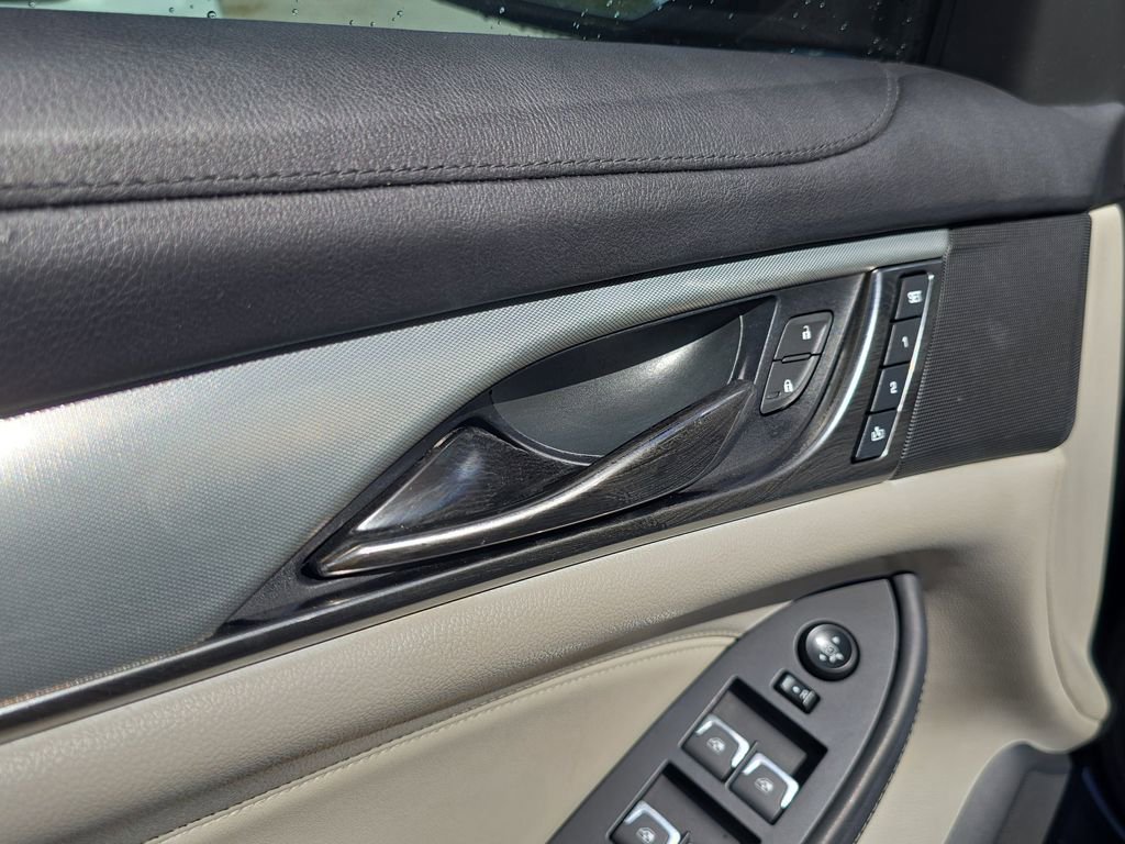 Used 2018 Cadillac CTS Luxury image 16