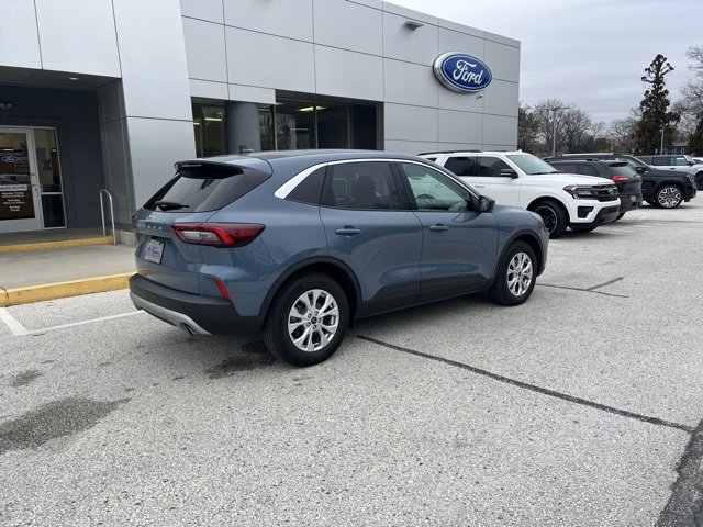 Certified 2024 Ford Escape Active w/ Cold Weather Package image 17
