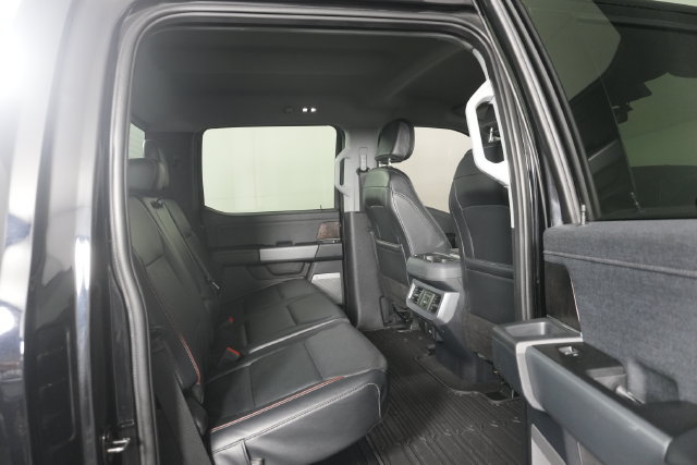 Certified 2024 Ford F250 Lariat w/ Black Appearance Package AWD/4WD image 31