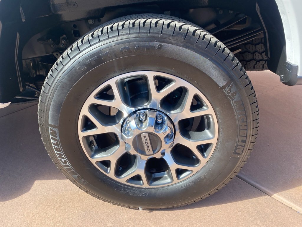 Certified 2022 Ford F350 Lariat w/ Lariat Ultimate Package image 43