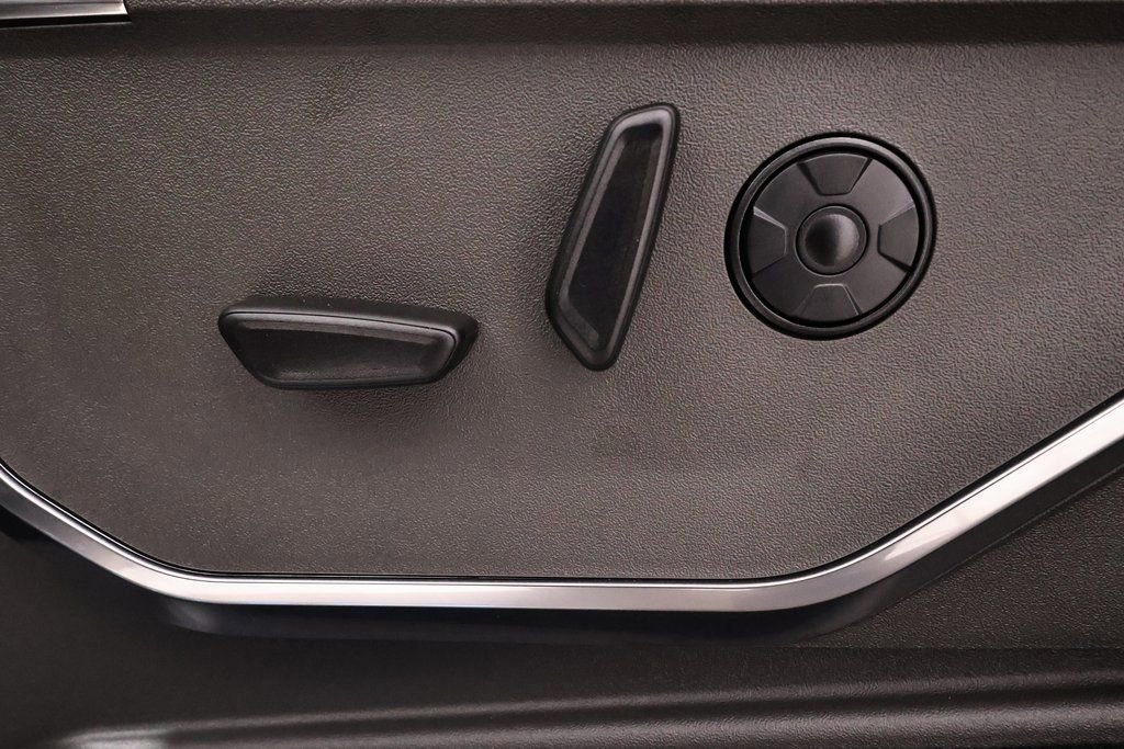 Certified 2026 Ford F350 Platinum w/ Platinum Plus Package image 17