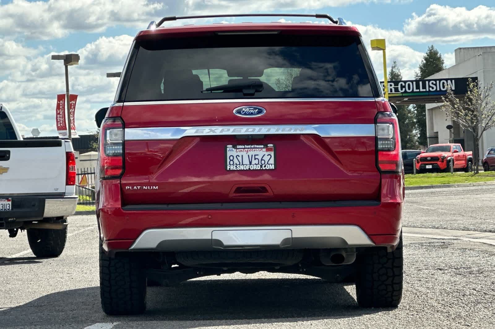 Certified 2020 Ford Expedition Platinum image 4