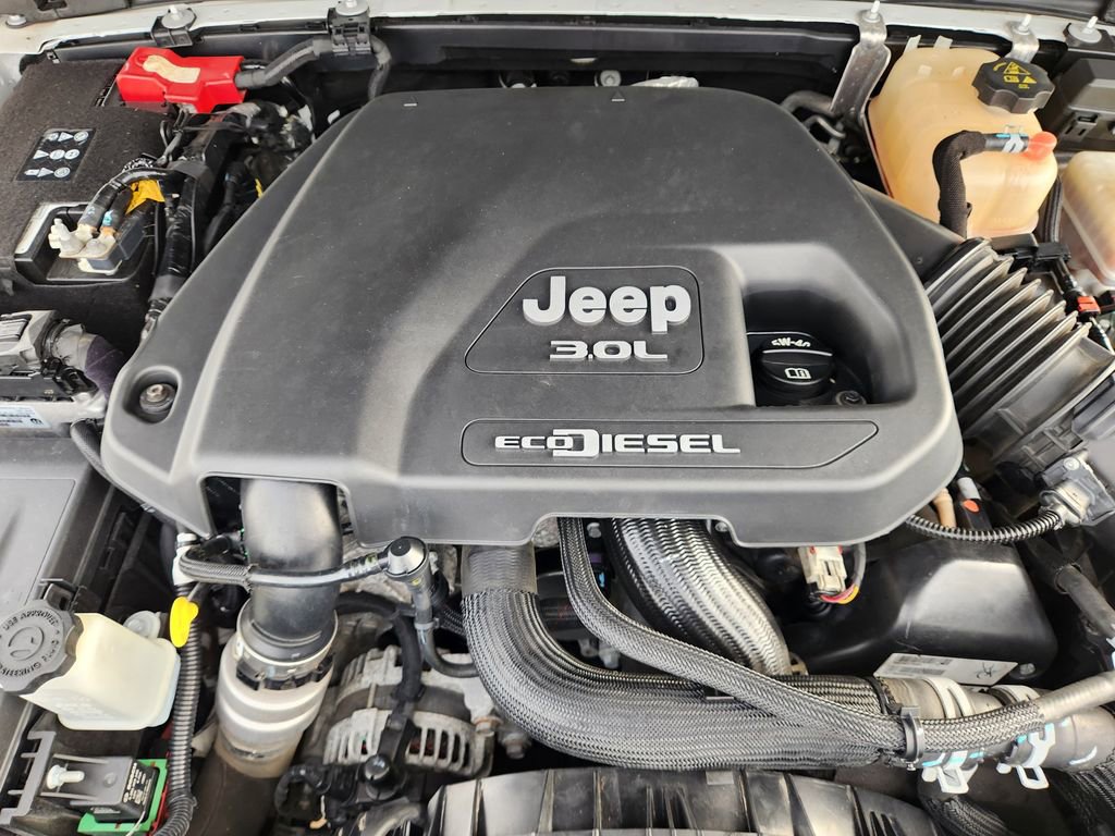 Used 2021 Jeep Wrangler Unlimited Sahara image 30