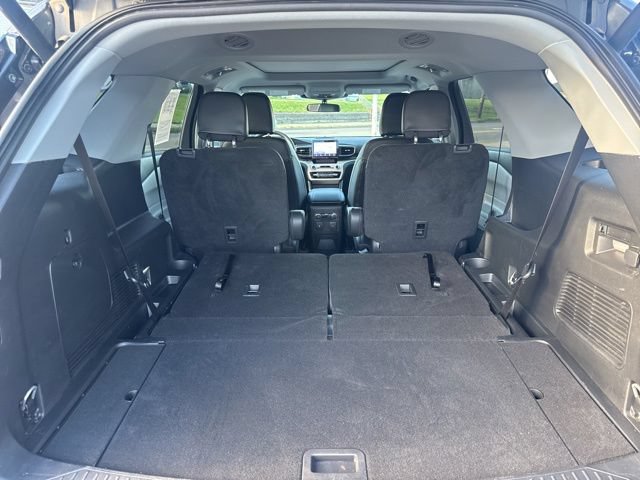 Certified 2024 Ford Explorer XLT w/ Equipment Group 202A AWD/4WD image 46