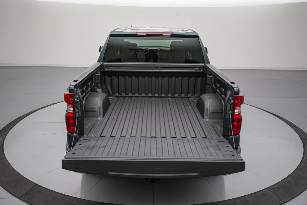 Used 2021 Chevrolet Silverado 1500 LT AWD/4WD image 6