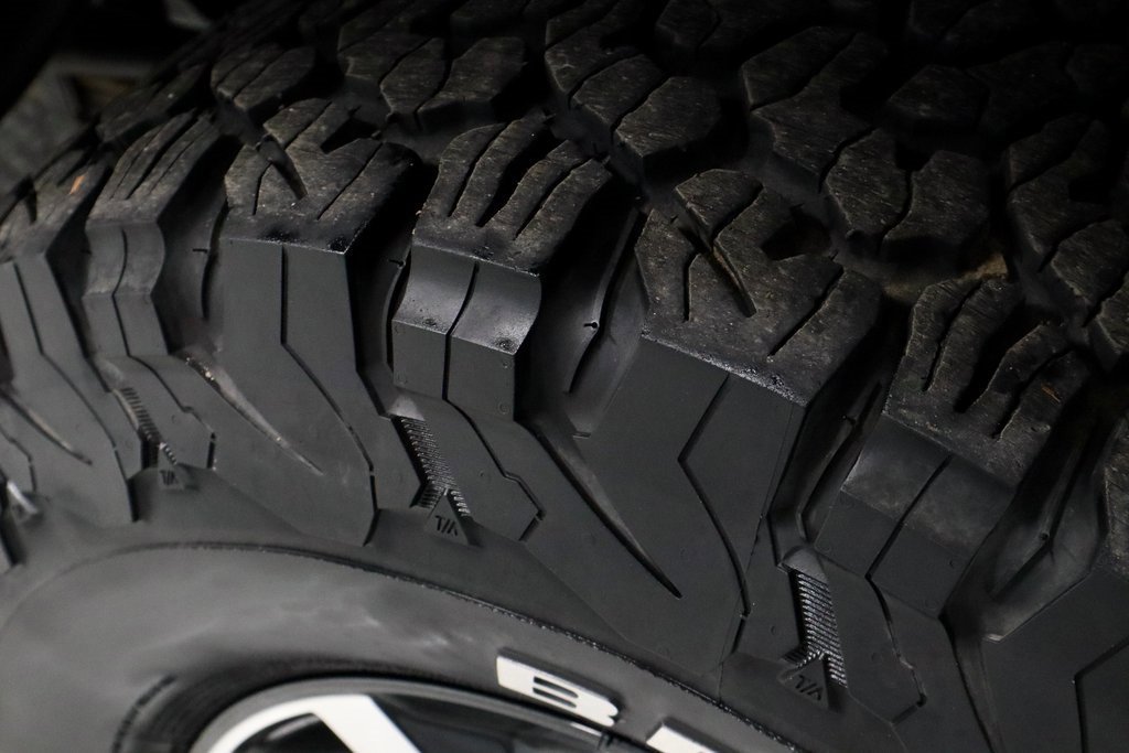 Used 2020 Toyota Tacoma TRD Off-Road image 19