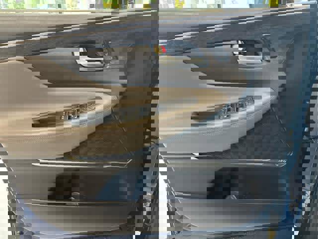 Used 2020 Hyundai Santa Fe Limited image 20