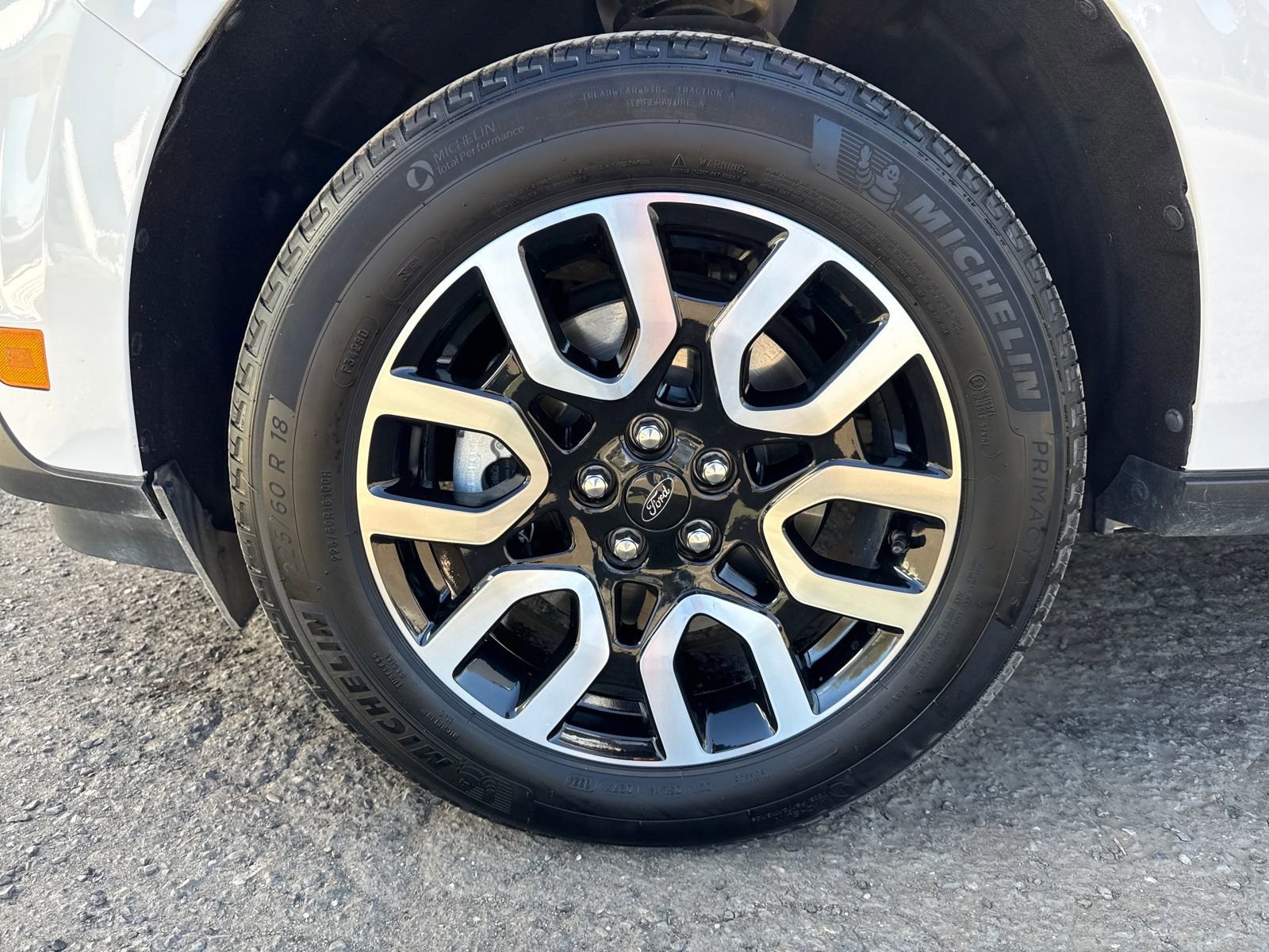 Certified 2024 Ford Maverick Lariat image 27