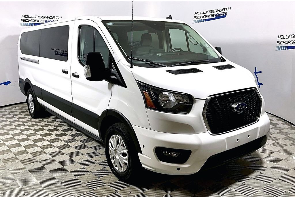 Certified 2024 Ford Transit 350 XLT RWD image 3