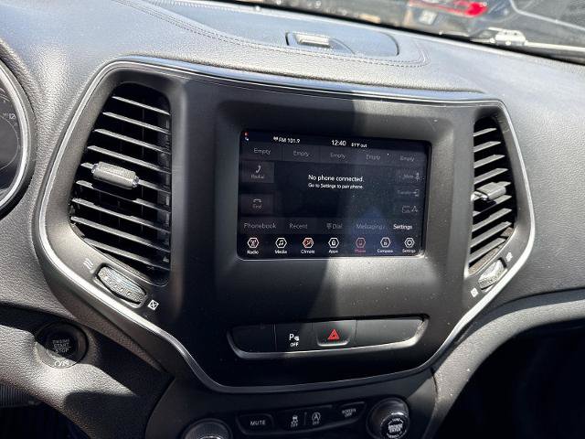 Used 2019 Jeep Cherokee Latitude Plus FWD image 7