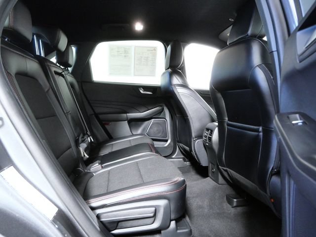 Certified 2025 Ford Escape ST-Line AWD/4WD image 12