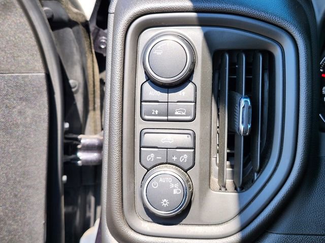 Used 2023 Chevrolet Silverado 1500 Custom AWD/4WD image 23