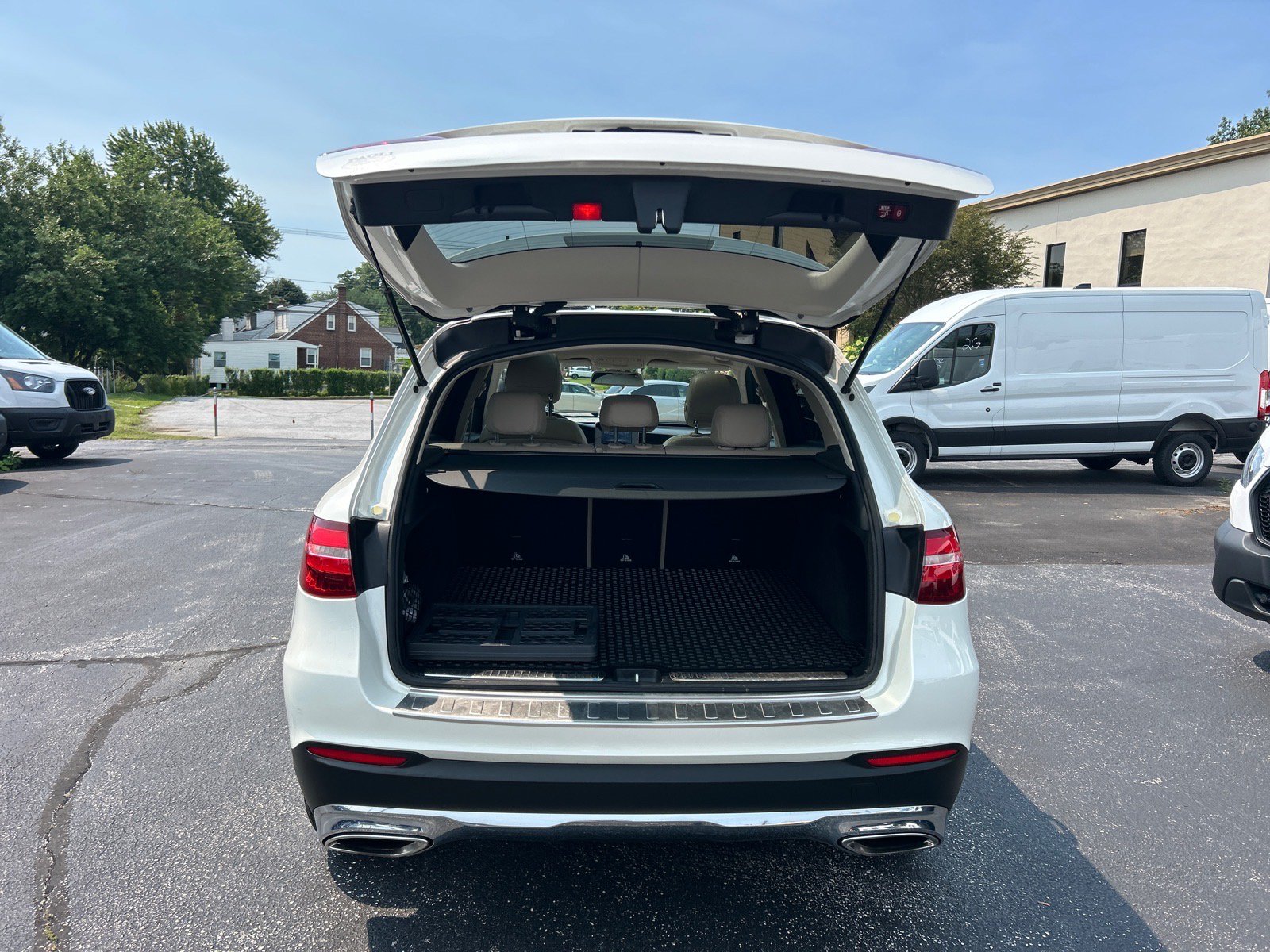 Used 2018 Mercedes-Benz GLC 300 4MATIC image 15