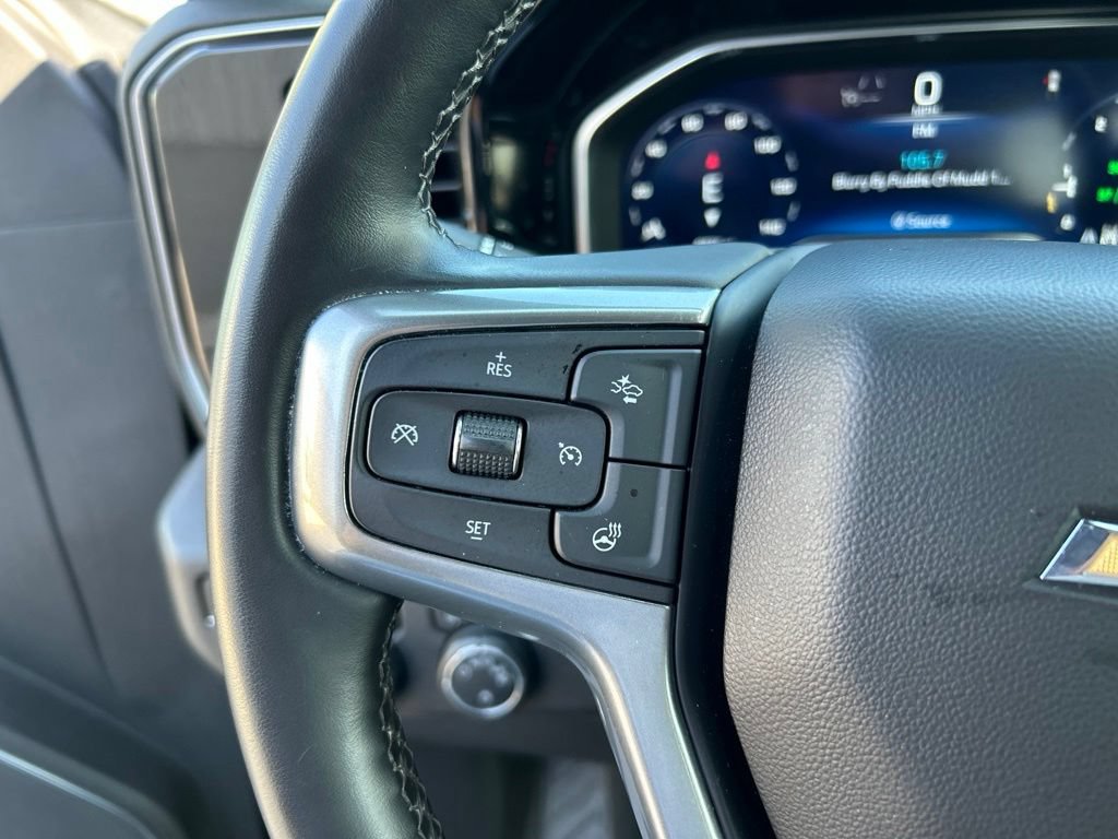 Used 2023 Chevrolet Silverado 1500 LT AWD/4WD image 17