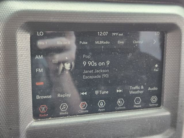 Used 2021 Jeep Wrangler Unlimited Sahara AWD/4WD image 21