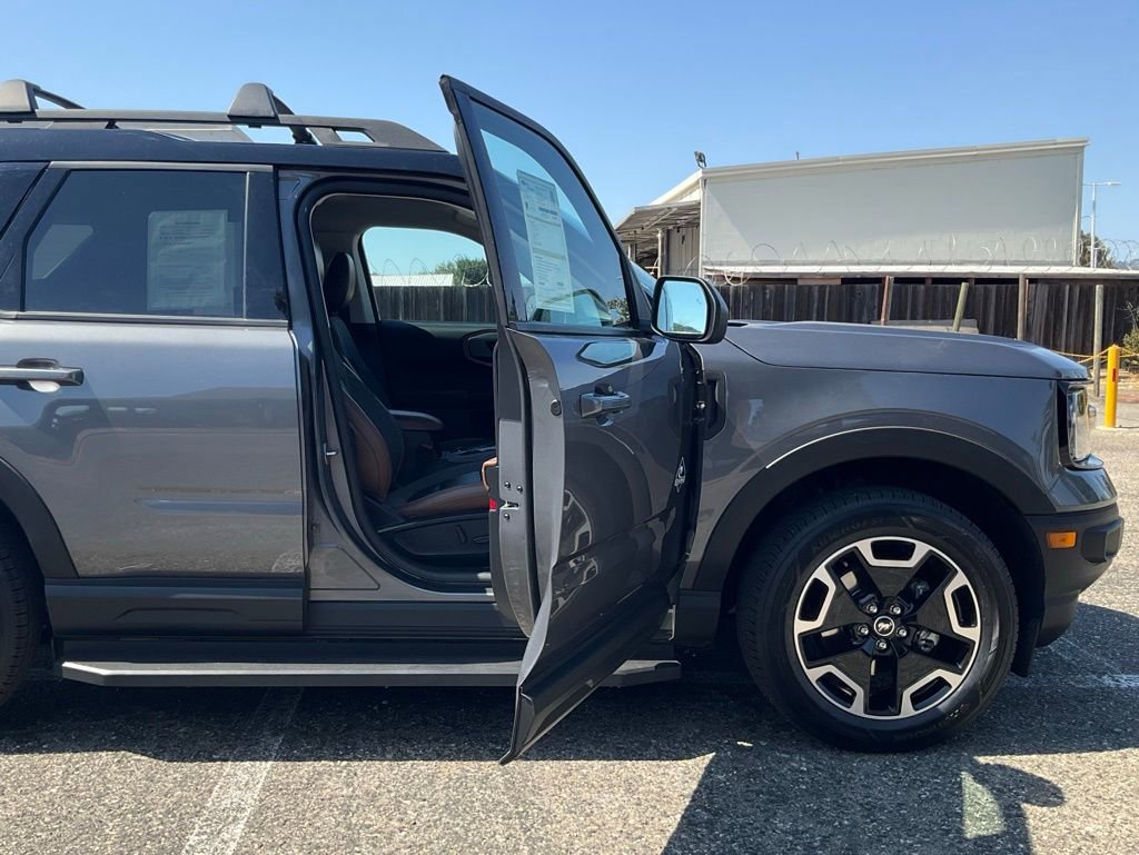 Certified 2022 Ford Bronco Sport Outer Banks w/ Tech Package image 57