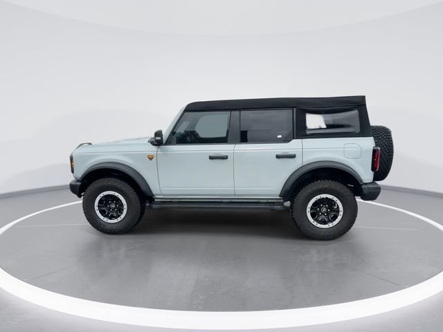 Certified 2023 Ford Bronco Badlands w/ Sasquatch Package AWD/4WD image 4
